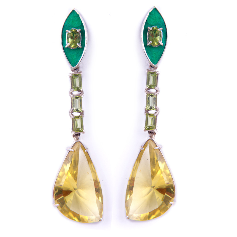 Silvia-Blumberg_Brinco-com-pedra-e-cimento-verde